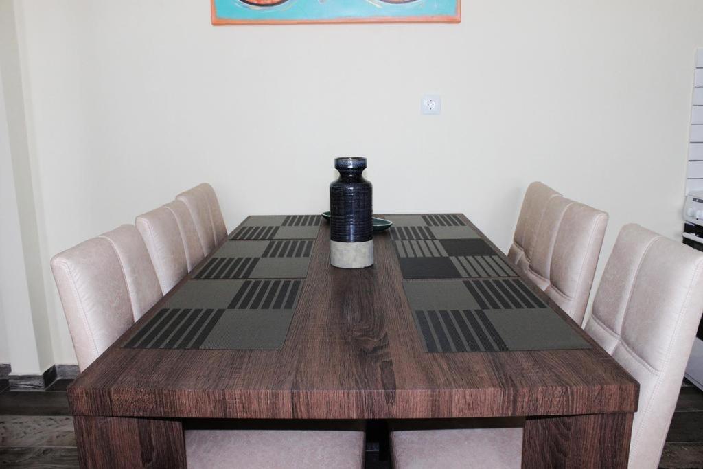 Globy Seaview Apartment