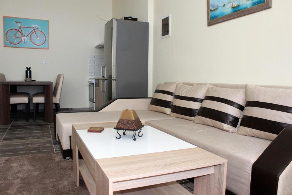 Apartment Globy Seaview *